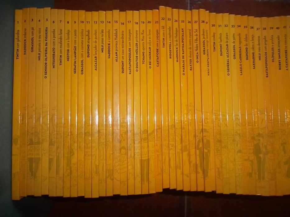 As Figuras de Tintin - Livros da série , com passaportes