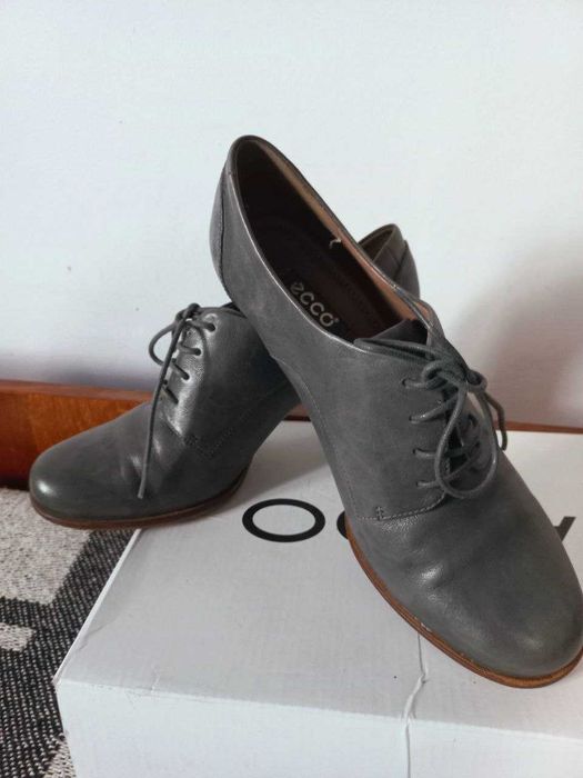 Ботильйони жіночі Ecco шкіра сірі б/у недорого 39-39,5 розмір