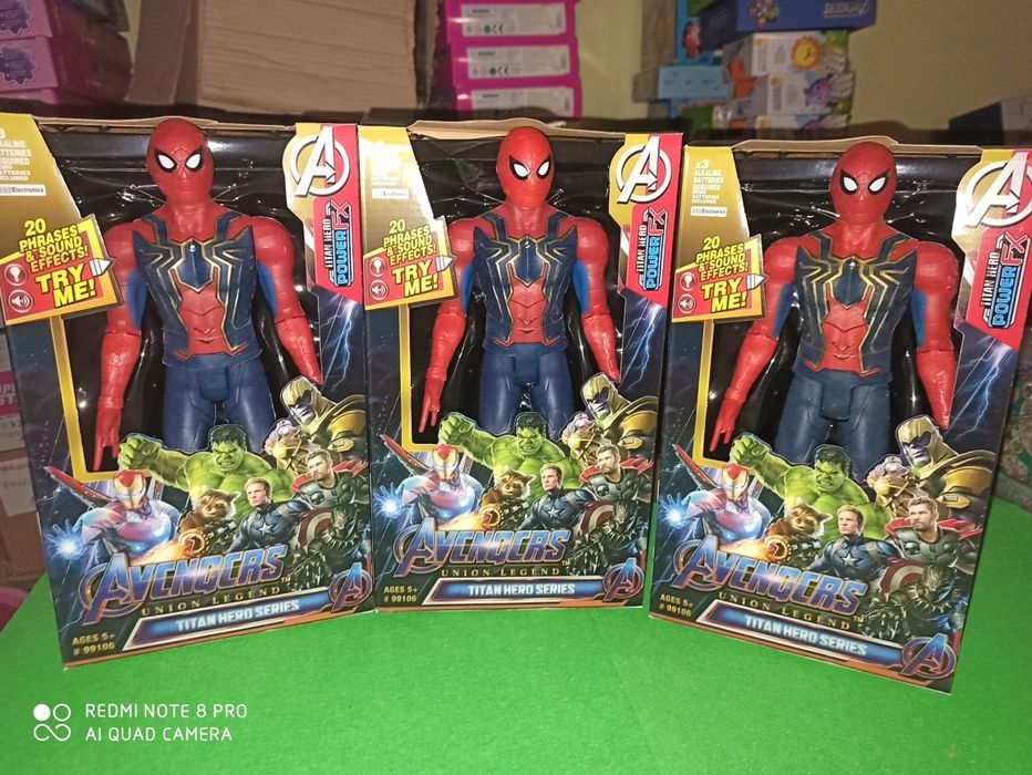 Маска людина павук світяться очі человек паук Спайдермен Spiderman