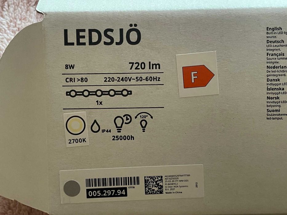 NOVO: LEDSJÖ candeeiro LED parede + LÄRBRO Espelho 48x60cm