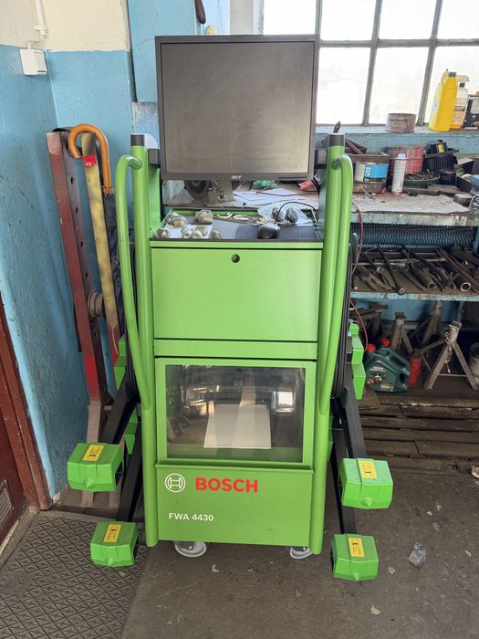 Maszyna do zbieżnosci bosch FWA 4430