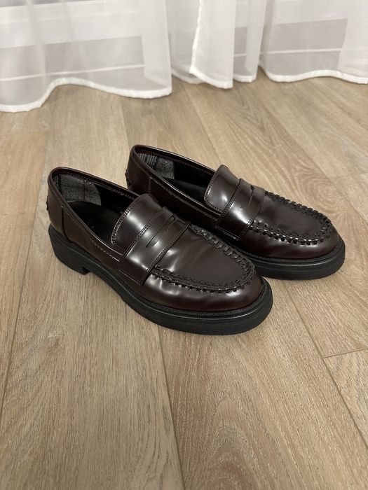 ZARA (Зара) лофери