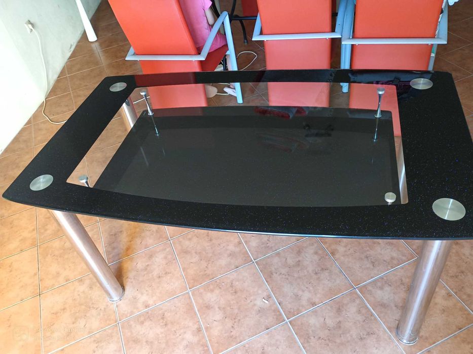 Mesa de vidro como nova