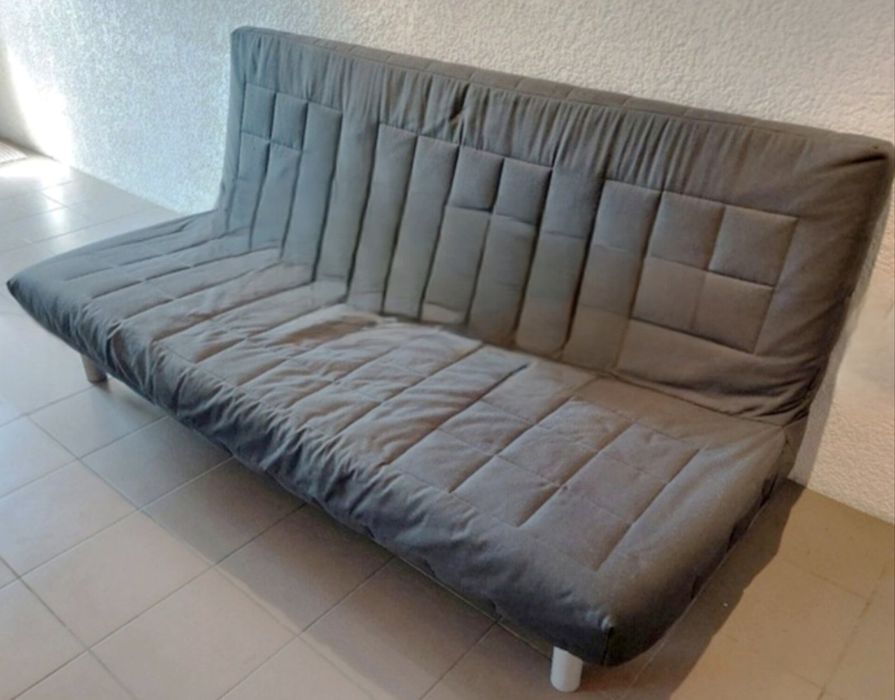Sofá cama 3lugares IKEA