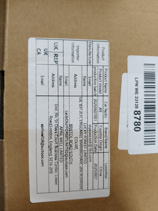 Nowa kamera cofania z wyświetlaczem