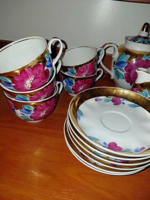 Посуда разная . Столовый сервиз