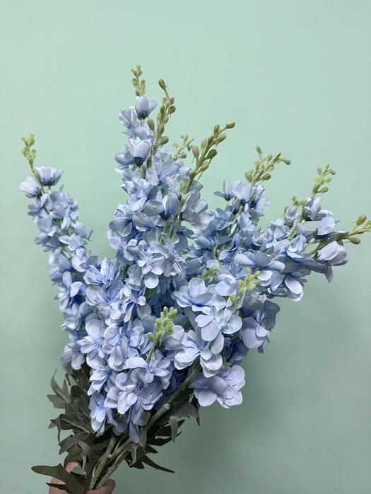 Блакитні, білі штучні квіти, дельфиніум, 12 шт для дому або для декору