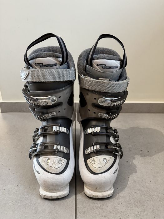 Buty narciarskie damskie Atomic 23.5-24