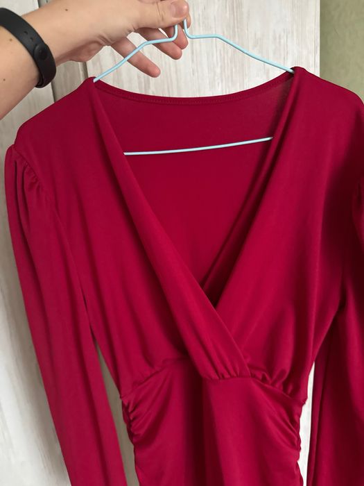 Гарна сукня нова