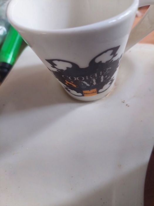 4 chavenas de café