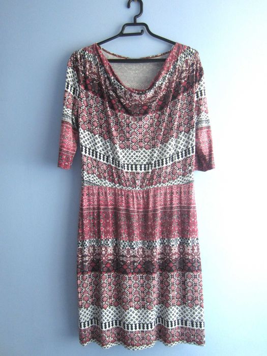 Wygodna sukienka na co dzień, wiskoza, rozm. S, Orsay