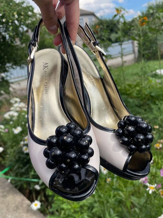 Туфлі бренду АК Anne Klein