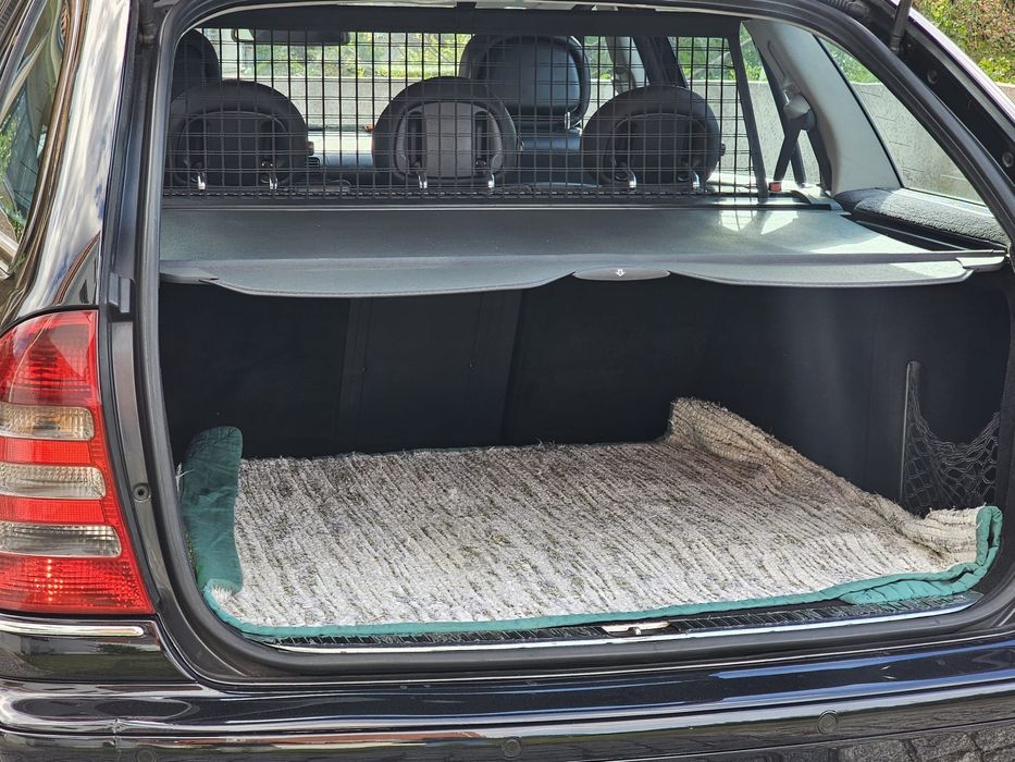 Mercedes-Benz C220 CDI Avantgarde (W203)