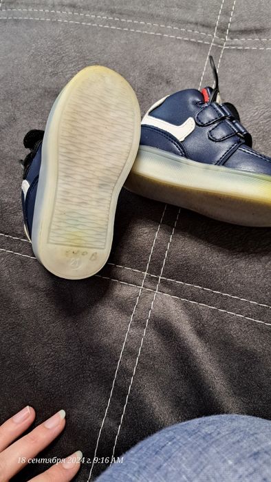 Ботиночки с мики маусом