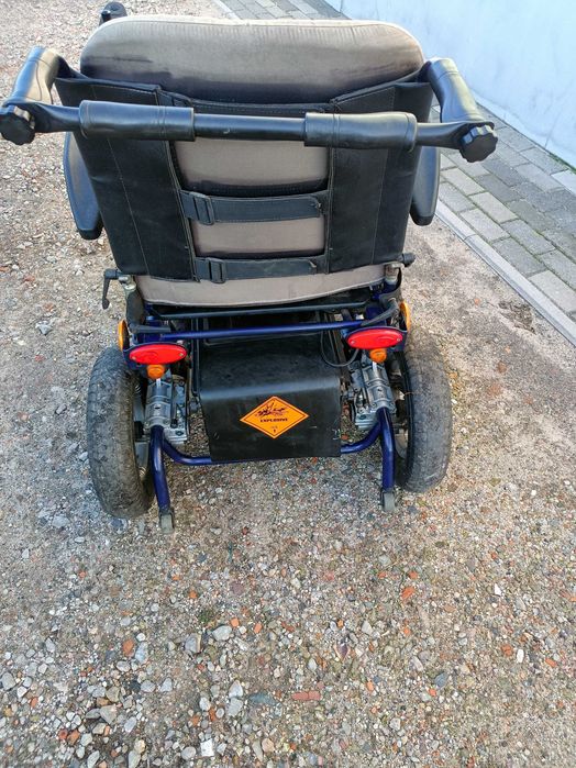 Wózek inwalidzki elektryczny