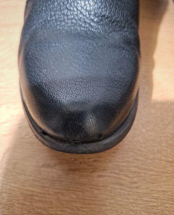 Jesienne buty ze skóry marki Lasocki roz. 37