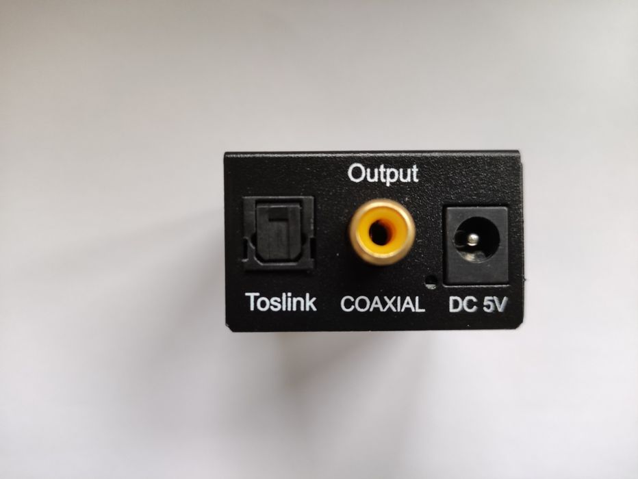 Adapter analogowo cyfrowy