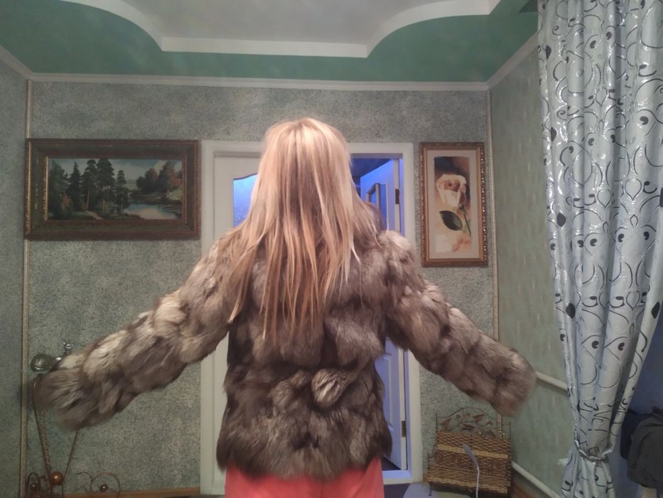 Шуба з хутра песця