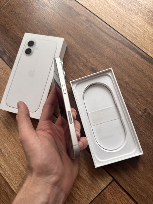 Iphone 17 256 stan idealny Gwarancja