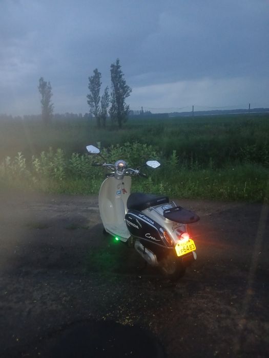 Скутер honda crea af54