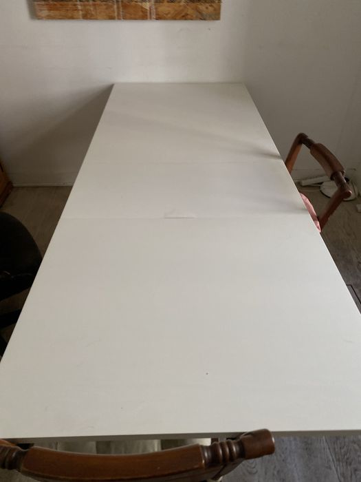 Mesa de Jantar Extensível Branca (Estilo IKEA) – Muito Prática