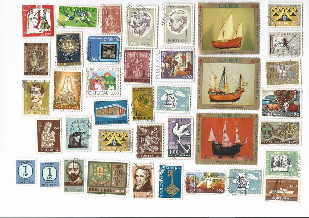Coleção com 2373 Selos soltos de diversos países