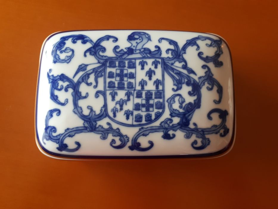 Caixa e cinzeiro porcelana SPAL