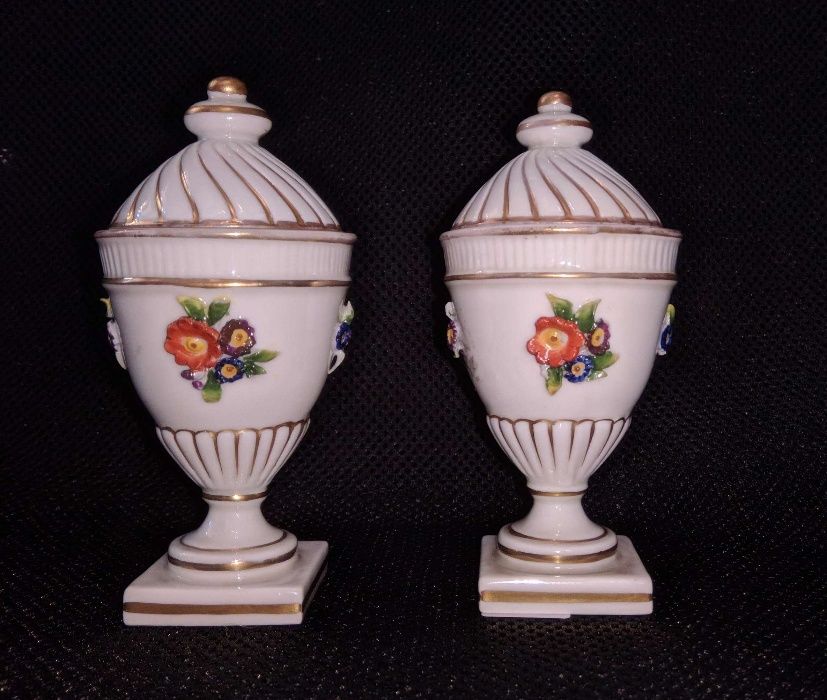 Par Urnas Miniatura Capodimonte