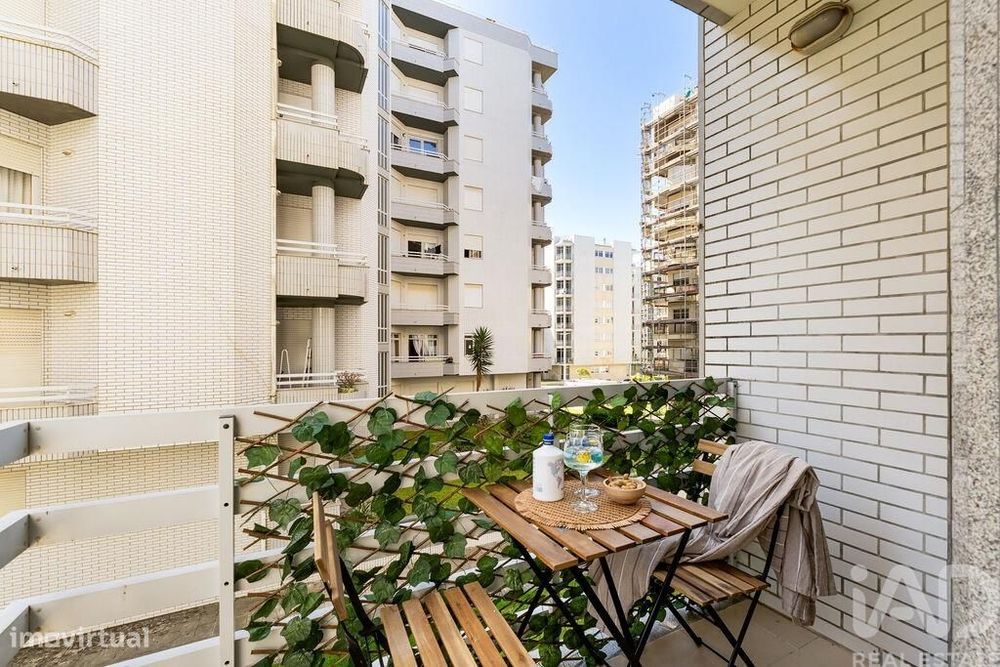 Apartamento T3 em Chafé