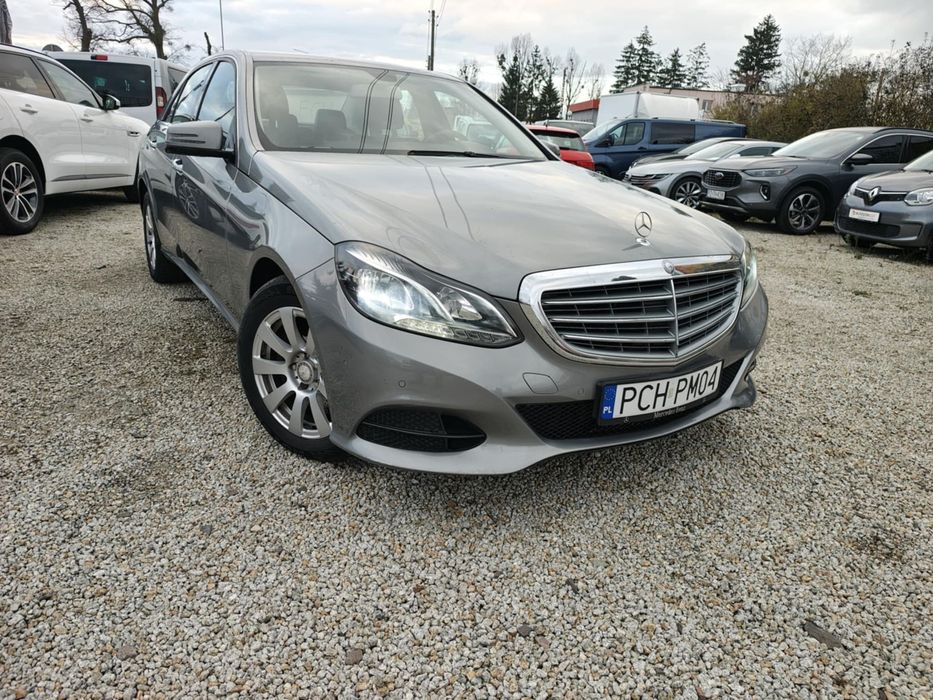 Mercedes-Benz Klasa E automat / skóra / pdc / navi / alu / full led