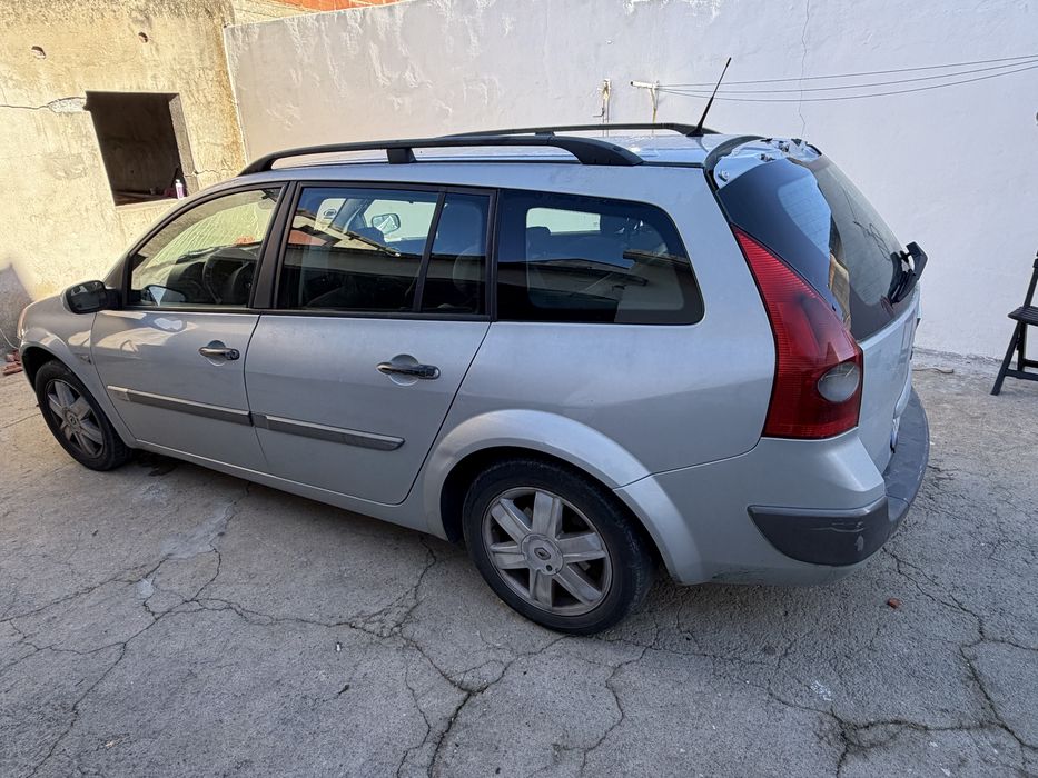 Renaulte megane II — photo 3