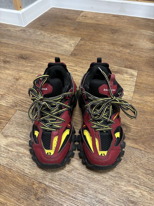Balenciaga Track Red/Yellow