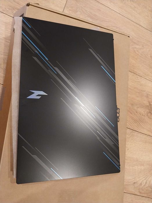 Laptop ACER Nitro V 15 ANV15-51-52X2 nowy