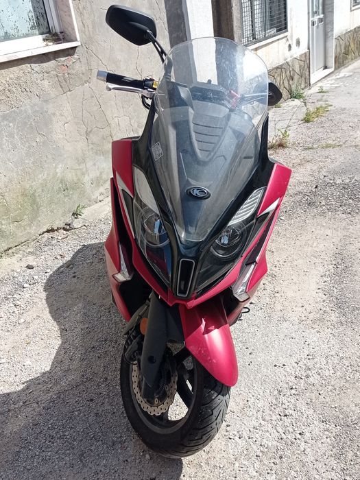 Kymko Superdink 125 maxiscooter