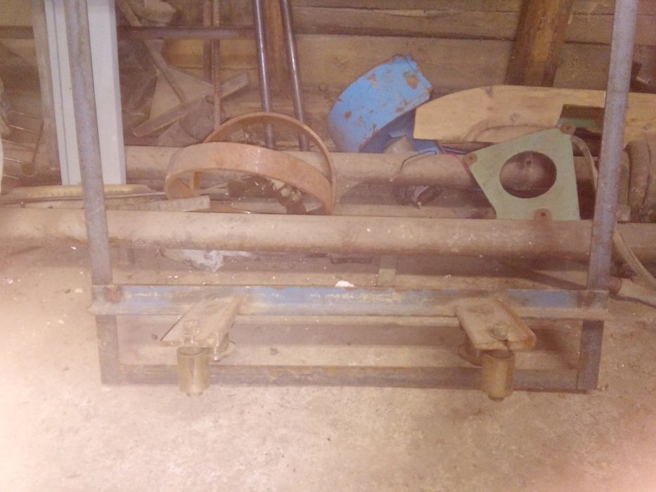 Ленточная шлифовальная машина