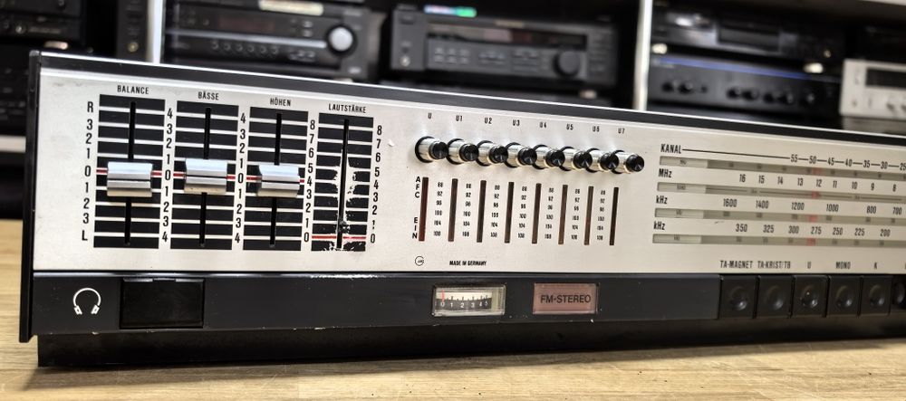 Ресивер Grundig RTV800/4Ω