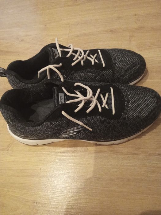 Buty sportowe męskie Skechers r.40