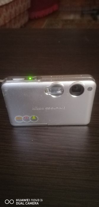 Фотоаппарат NIKON coolpix