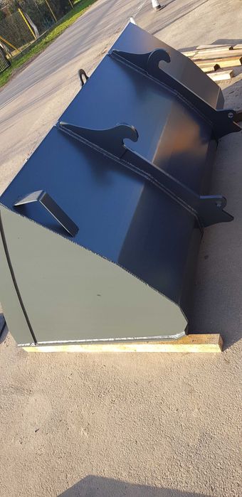 łyżka objętościowa manitou merlo bobcat zboże trociny duża jcb kramer