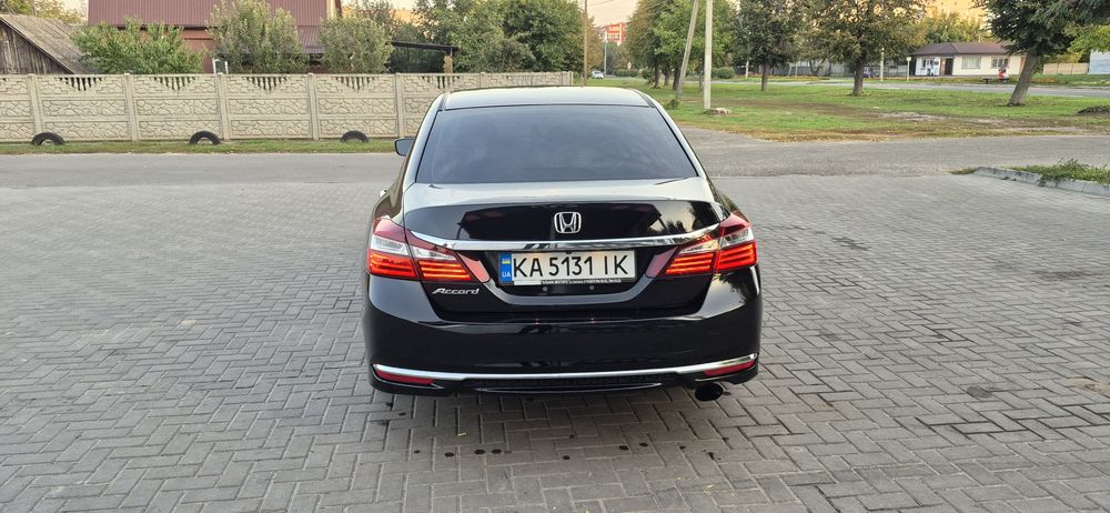 Продам Honda Accord