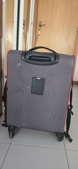 Mala de viagem cabine de avião