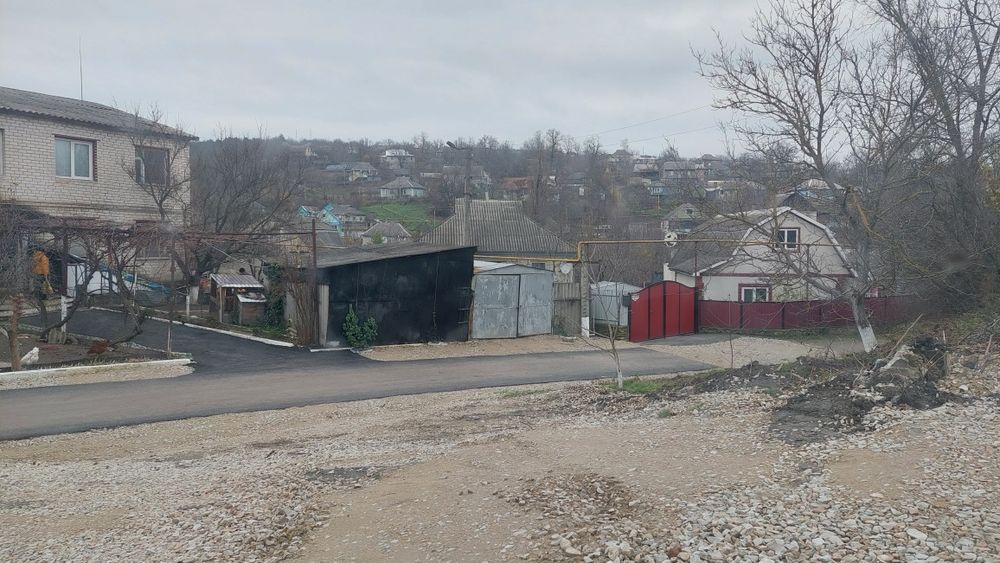 Продам 8 соток. Вул.І.Франка,26.