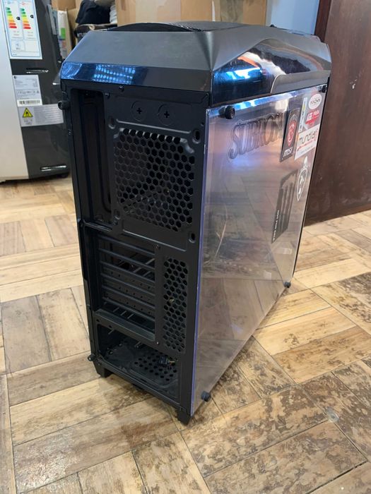 Caixa CoolBox DeepSting