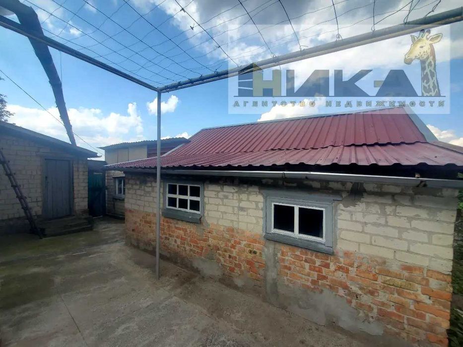 Продам будинок с. Лежине