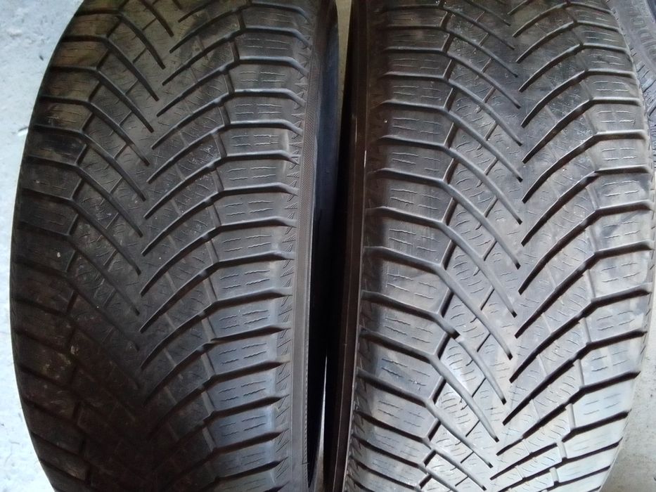 Cena za 2 Opony zimowe 215/55r17 YOKOHAMA 2023r