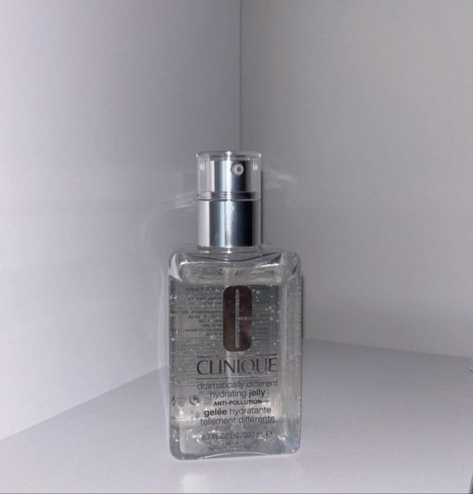 Clinique 3 Steps Dramatically Different Hydrating Jelly