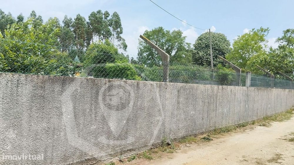 Terreno Urbano - Zona Sossegada !