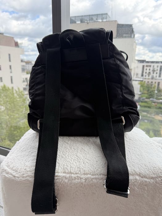 Czarny plecak Massimo Dutti