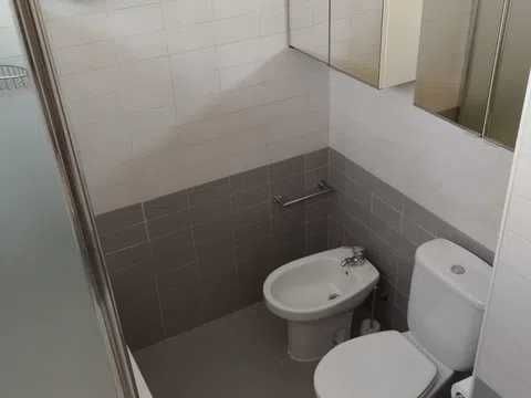 Quarto para arrendar - Cidade Universitária Campo Grande