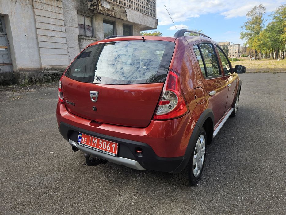 продам Dacia Sandero StepWay